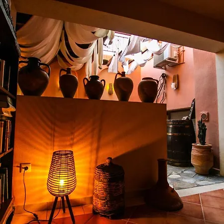 Xenonas Apollon Apart Otel Sarti