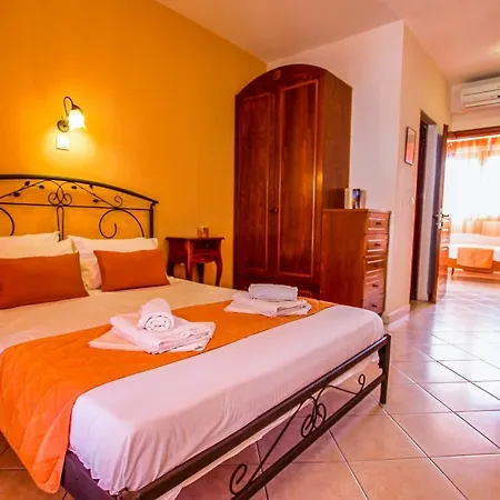 Apart Otel Xenonas Apollon Sarti