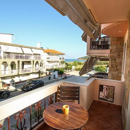 Apartahotel Xenonas Apollon 3*