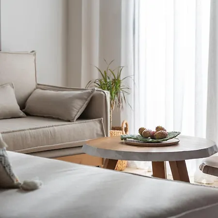 Xenonas Apollon Apartahotel Sarti