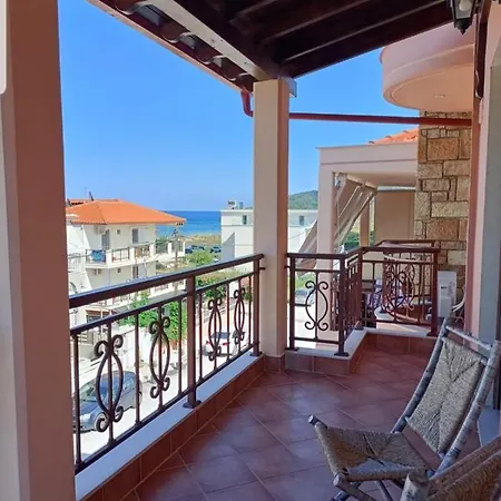 Xenonas Apollon سارتي